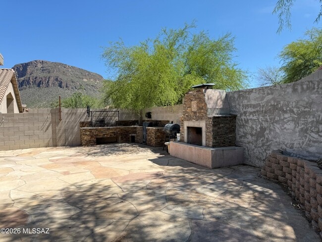 Building Photo - 4433 S Avenida Don Pepe