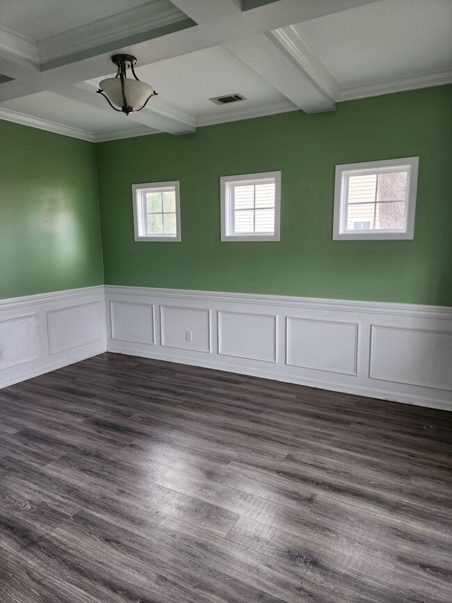 Building Photo - 1237 Peacock Trail