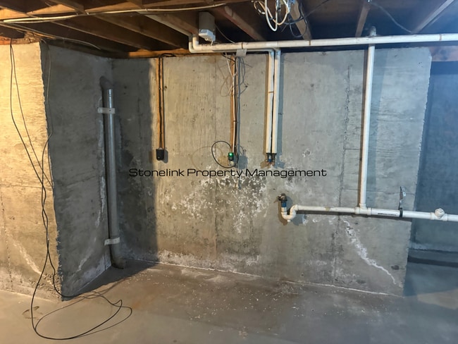 Building Photo - 28-30 Globe Street