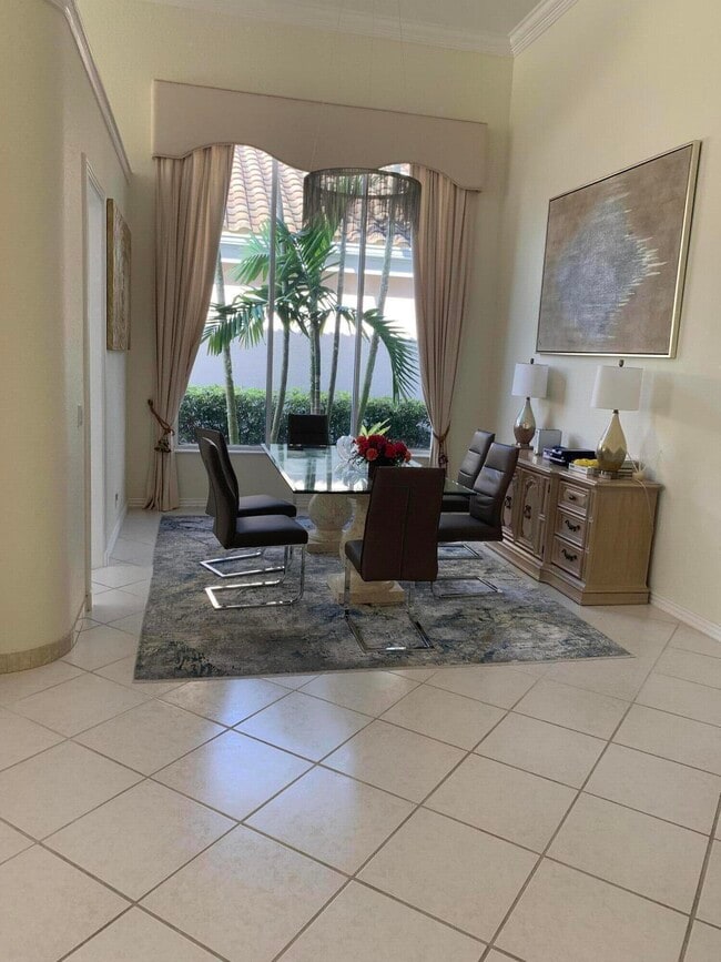 Building Photo - 105 Windward Dr