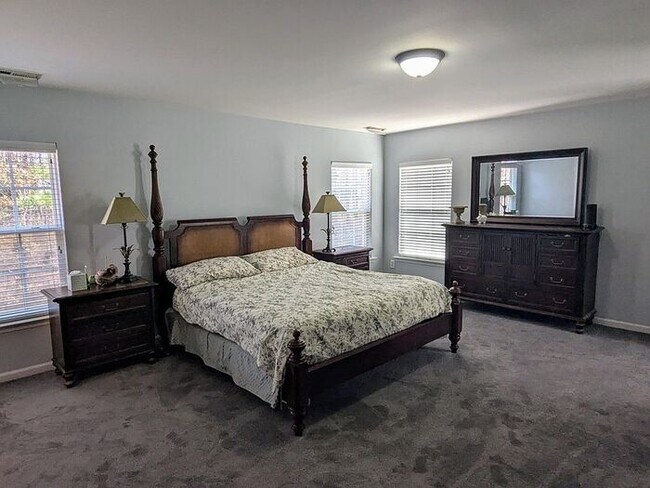 Building Photo - Build Equity While Leasing - Lease and Own...