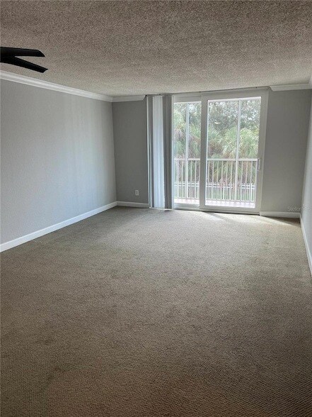 Building Photo - 2700 Coconut Bay Ln