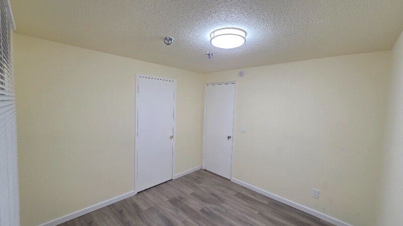 Building Photo - 13543 SW 64th Ave