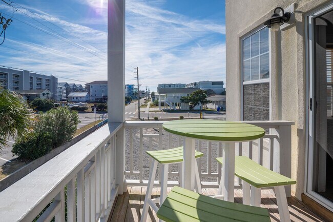 Building Photo - ENJOY OCEAN BREEZES FROM THIS FURNISHED OFF-SEASON OCEAN VIEW CONDO W/BALCONIES