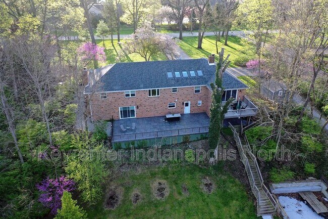 Building Photo - 10120 Spring Mill Rd