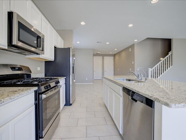 Building Photo - 6568 E Via Arroyo Azul