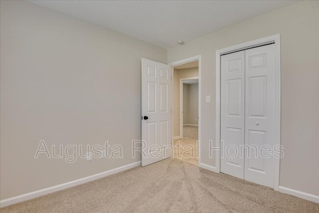 Building Photo - 4851 Jasmine Way