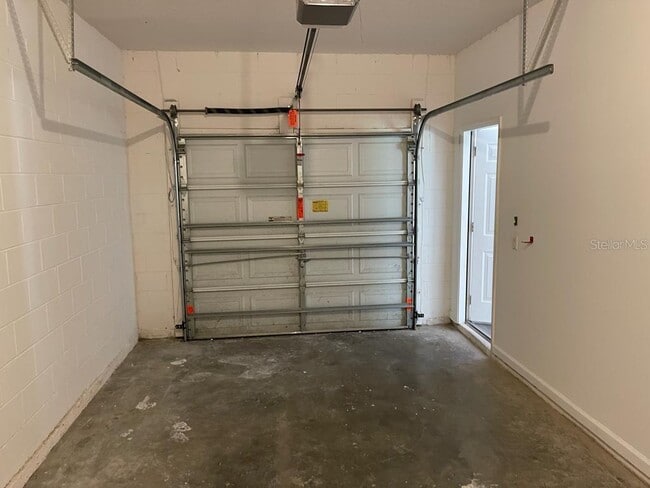 Building Photo - 16187 Old Ash Loop