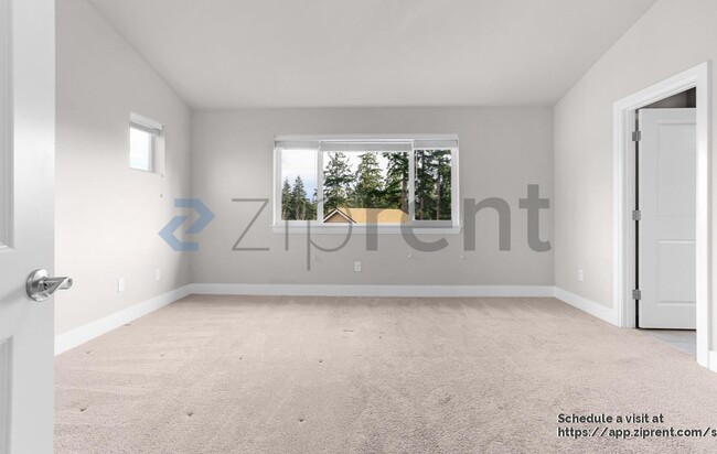 Building Photo - 13003 31st Ave W