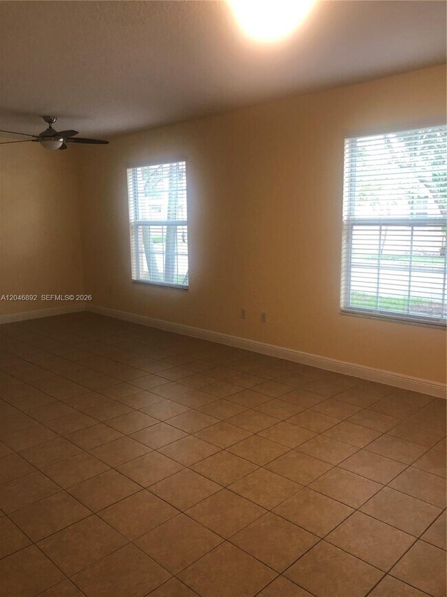 Building Photo - 1129 SW 147th Ter
