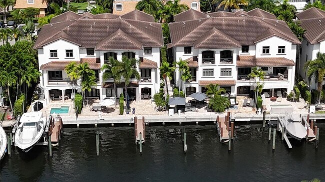 Building Photo - 105 Isle of Venice Dr