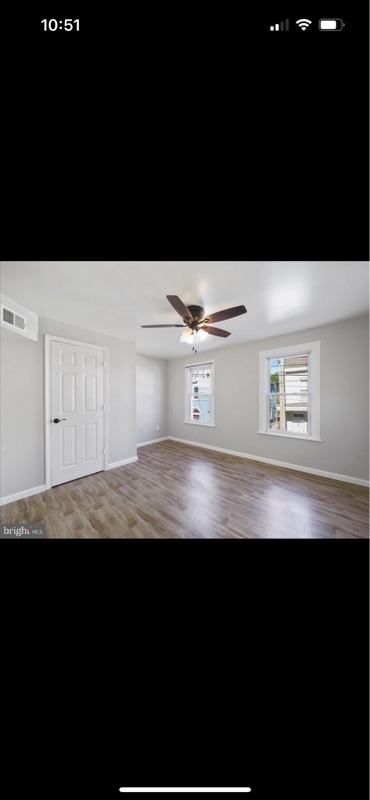 Building Photo - 310 N Locust St