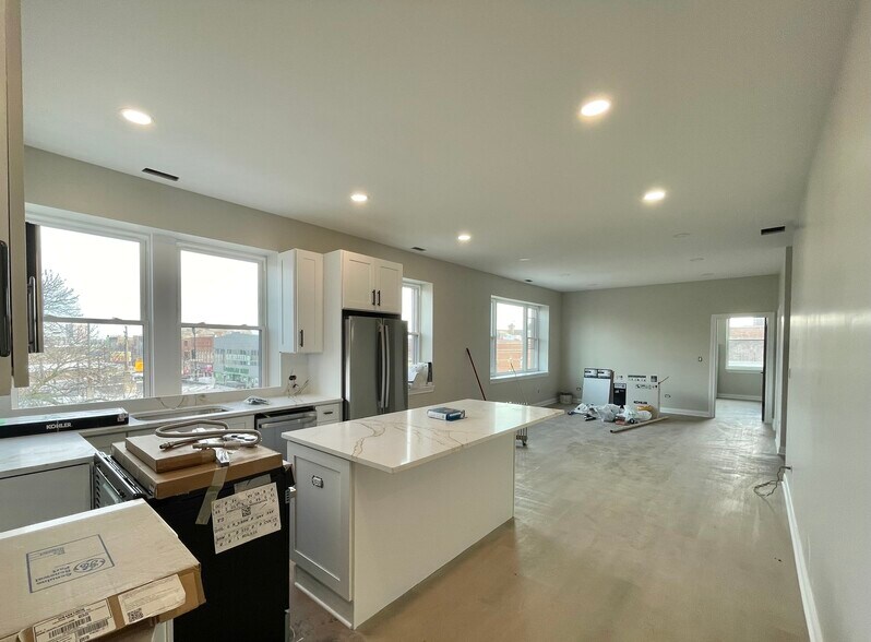 Building Photo - 3600 W 26th St