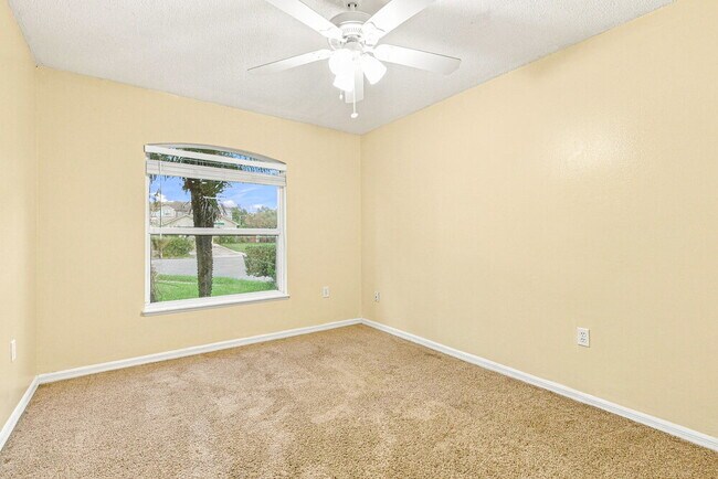 Building Photo - 12641 Parkbury Dr