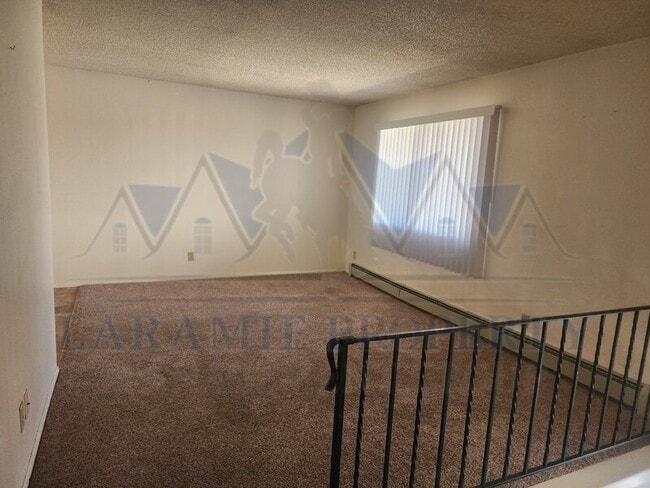 Building Photo - 708 Downey St