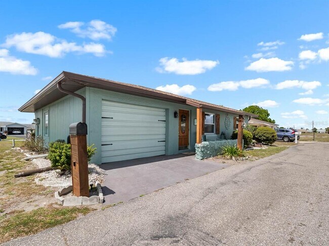 Building Photo - 706 W Brockton Pl