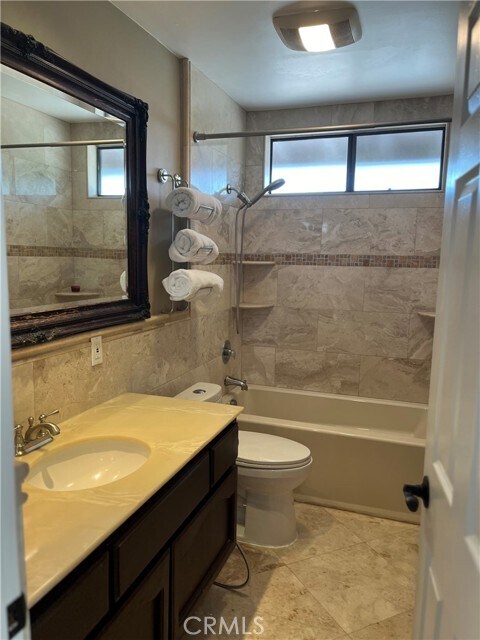 Building Photo - 22033 Birds Eye Dr