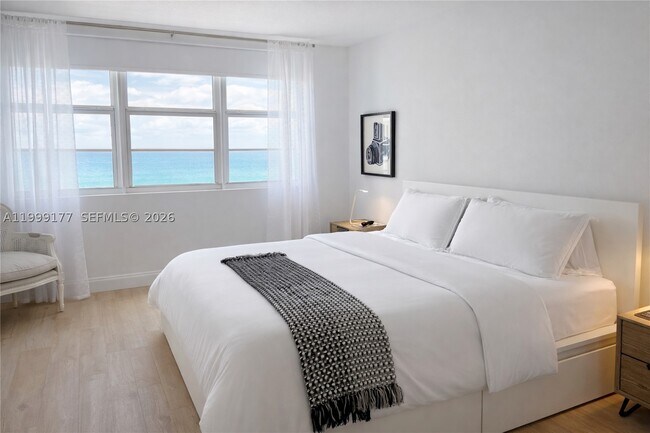 Building Photo - 6917 Collins Ave
