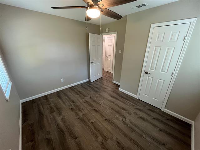 Building Photo - 13020 Spring Oak Dr