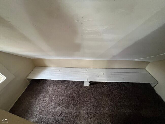 Building Photo - 2821 E 13th St