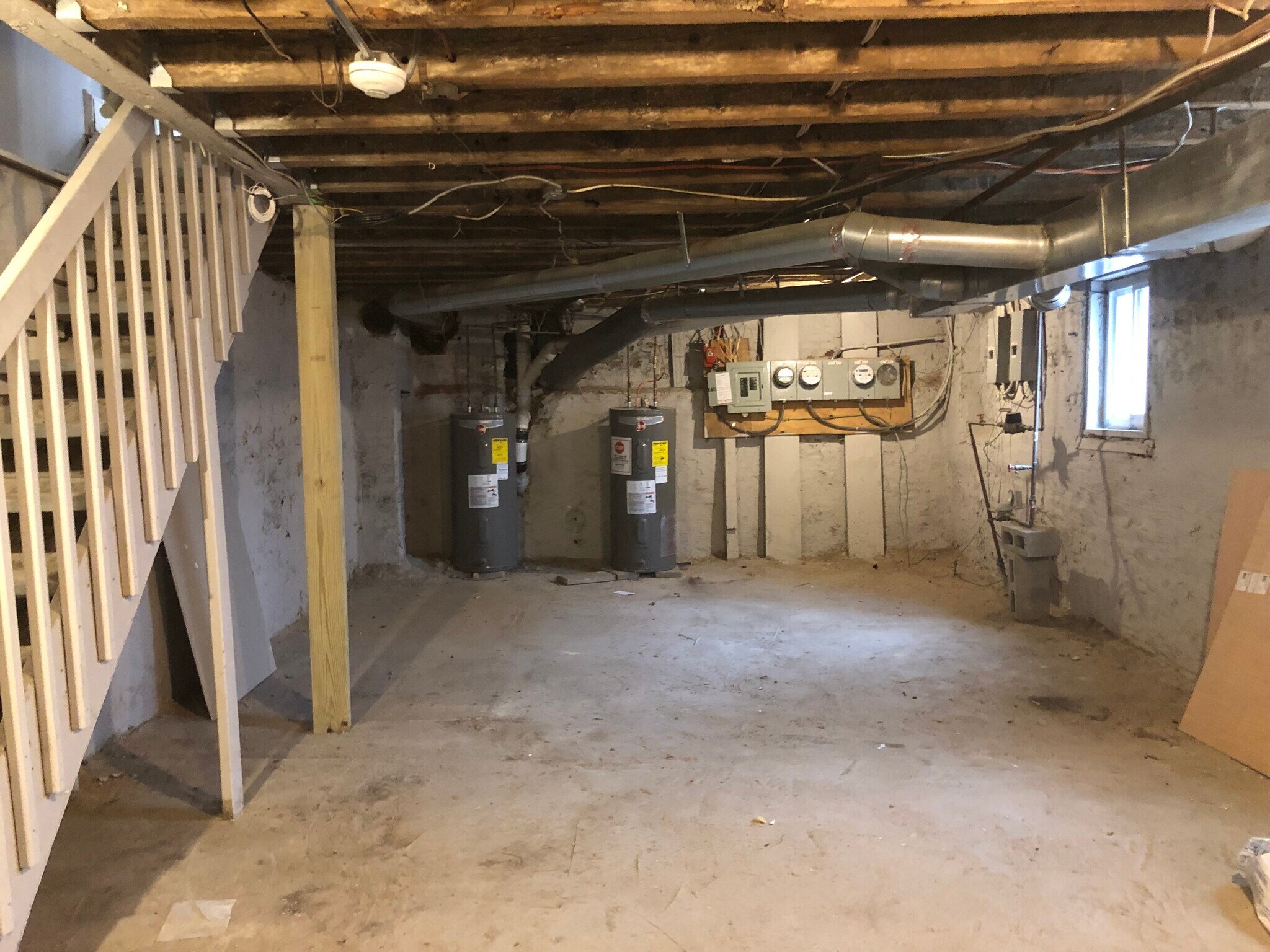 Building Photo - 801 N Preston St