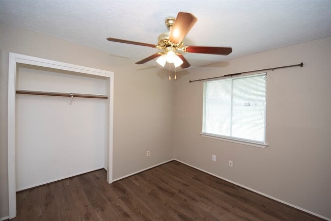 Building Photo - 2513 Harpers Ferry Crossing
