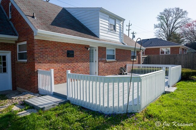 Building Photo - 6989 Salem Rd