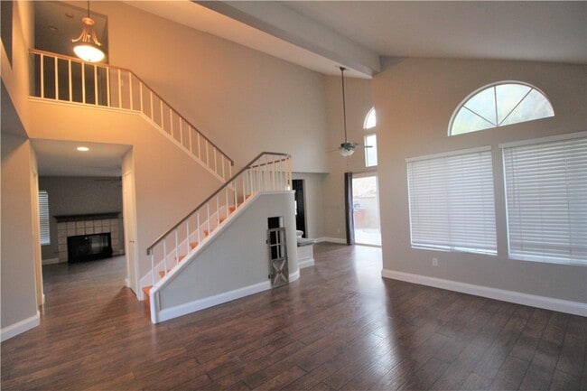 Building Photo - 1861 Coolidge St