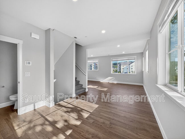 Building Photo - 17022 SW Lemongrass Ln