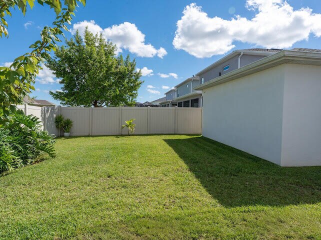 Building Photo - 10885 SW Robbia Way