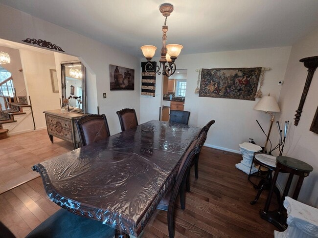 Building Photo - 8120 Paisley Pl