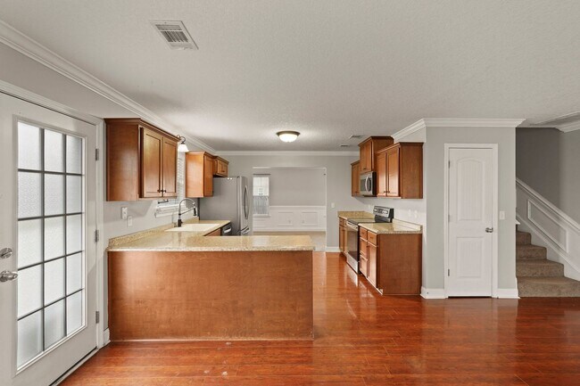 Building Photo - Charming 4-Bedroom Home for Rent in Hinesville, GA