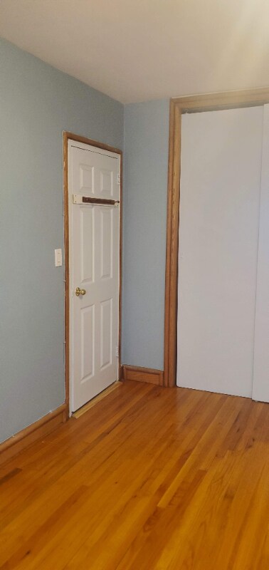 Building Photo - 196-38 Pompeii Ave