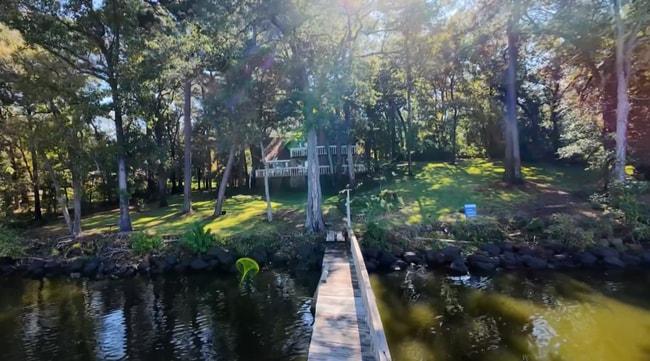 Building Photo - 20868 Bay Shore Dr