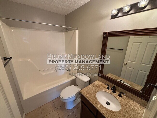 Building Photo - 820 Calypso Way