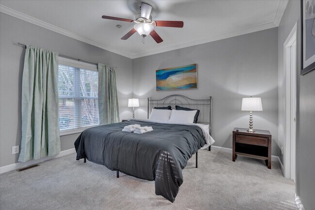 Building Photo - 942 Westland Ridge Rd