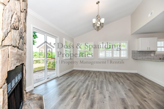 Building Photo - 3624 Heathrow Dr