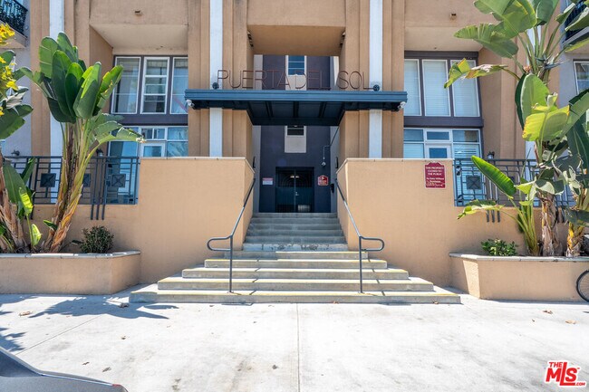 Building Photo - 360 W Ave 26
