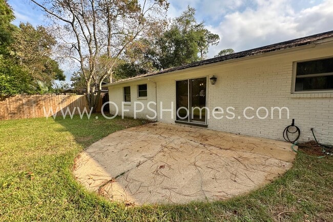 Building Photo - 309 Pontevedra Ln