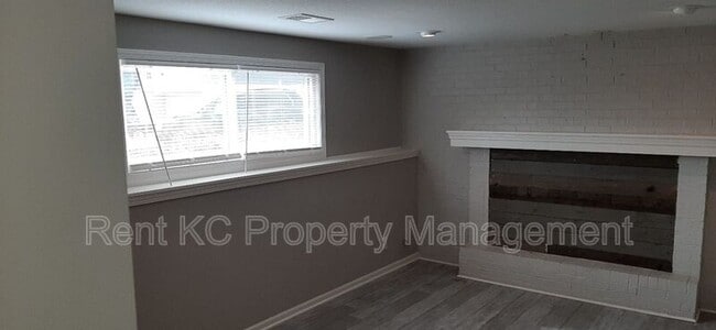 Building Photo - 9408 NW 59th Ter