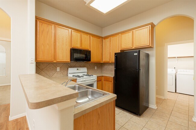 Building Photo - 10218 West Palm Lake Drive