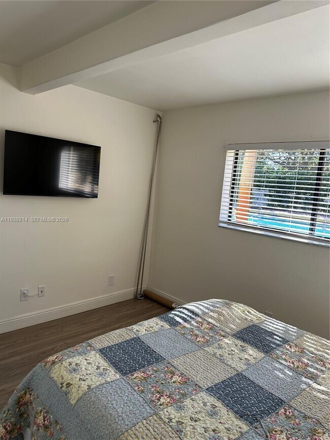 Building Photo - 1145 S Flagler Ave