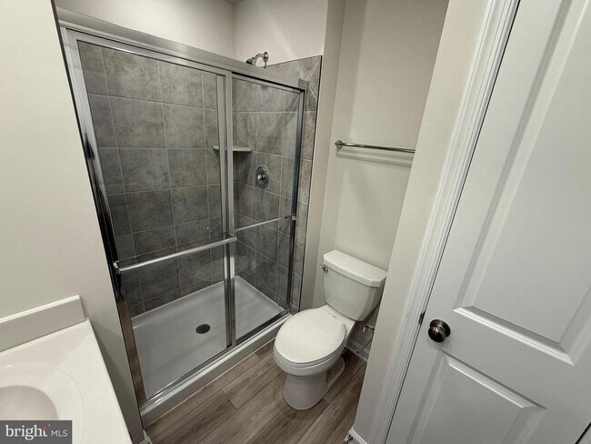 Building Photo - 263 Sandy Btm Cir
