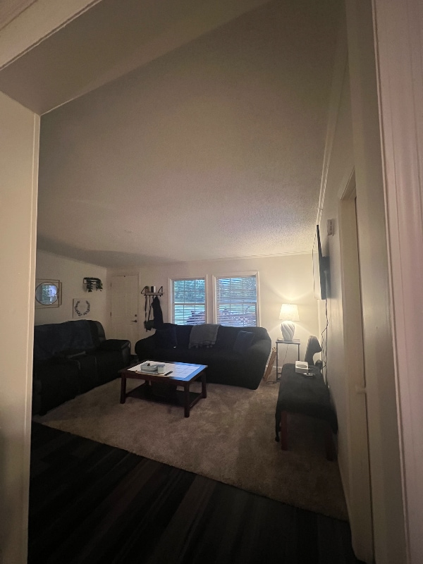 Building Photo - 2260 Grandview Dr