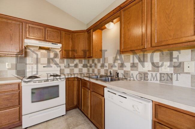 Building Photo - 9922 E Kinkaid Cir