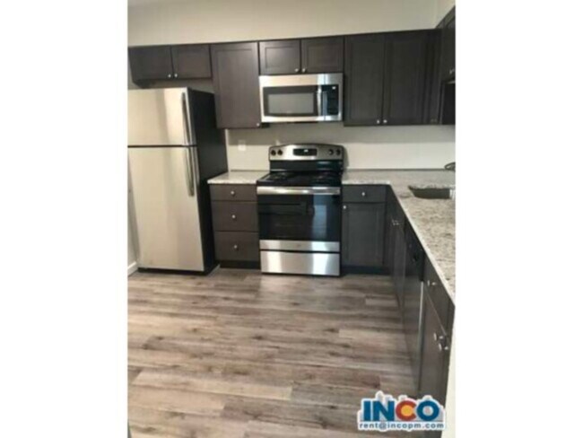 Building Photo - 1929 S Depew St