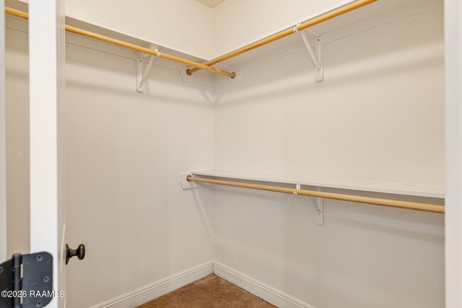 Building Photo - 225 Woodhaven Rd