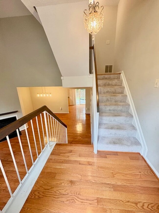 Building Photo - 13822 Grey Colt Dr