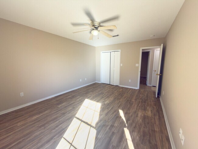 Building Photo - 2109 Bellmeade Cir