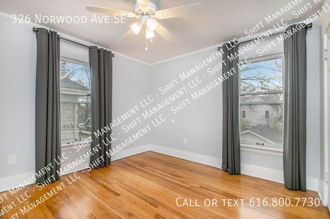 Building Photo - 326 Norwood Ave SE